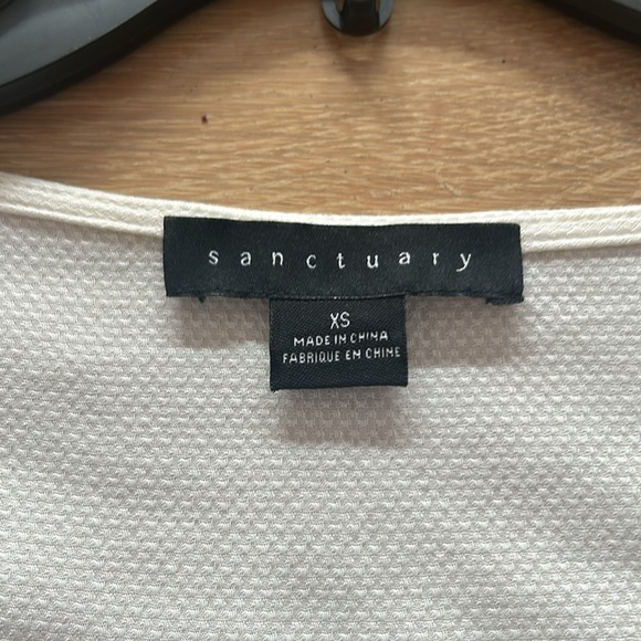 Pheasant sleeve blouse - Picture 2 of 3